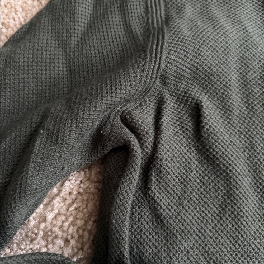 GAP sweater - Picture 4 of 8